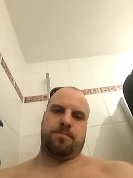 Snapshot of Phoenix2310 chatting on March 2, 6:47 am Phoenix2310 online show from March 2, 6:47 am