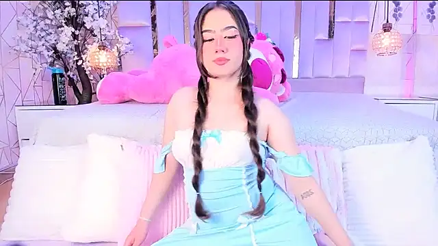 Naomistart online show from June 7, 5:44 am