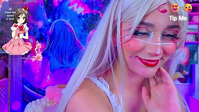 kitty niki online show from January 7, 9:39 pm