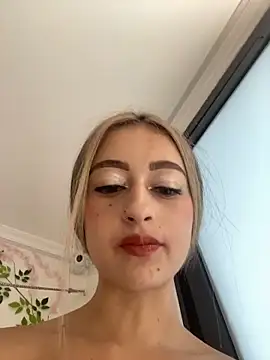 SOL EF online show from March 5, 5:53 pm