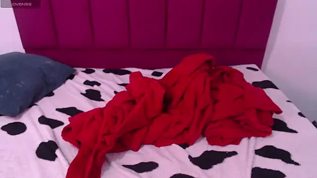 Tinyy Star online show from December 4, 4:11 am