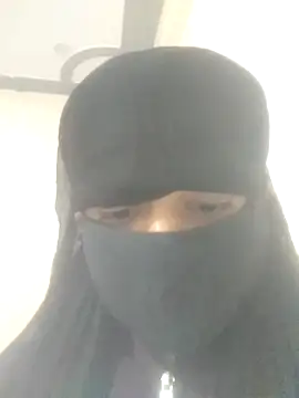 Qxriya online show from November 25, 5:02 pm