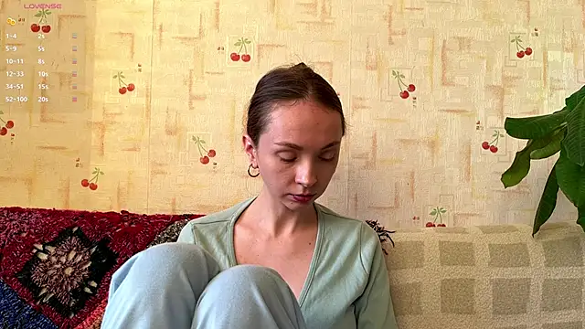 PaulaTisch online show from March 6, 3:19 pm