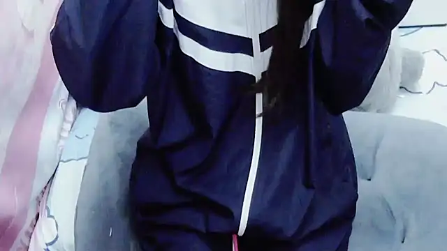 Alice-Hot88 online show from March 14, 9:37 am