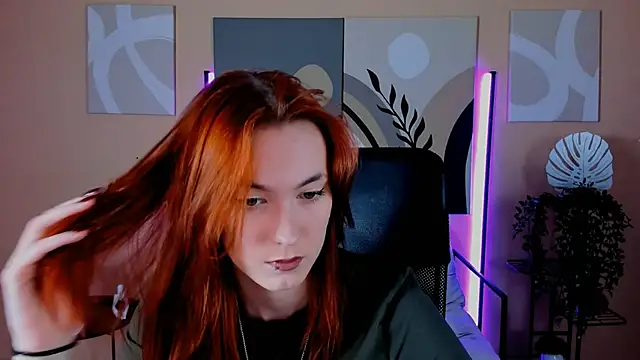 SierraHarper online show from December 1, 7:35 am