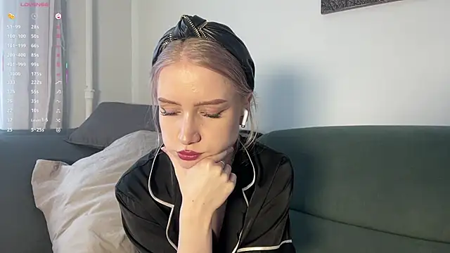Alice meow15 online show from April 28, 7:24 am