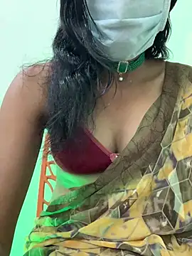 Snapshot of honeygirl6996 chatting on March 6, 5:48 am honeygirl6996 online show from March 6, 5:48 am