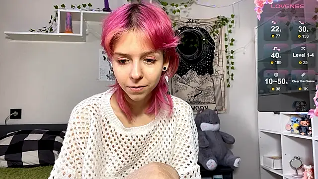 FairyLuna online show from March 13, 11:39 am