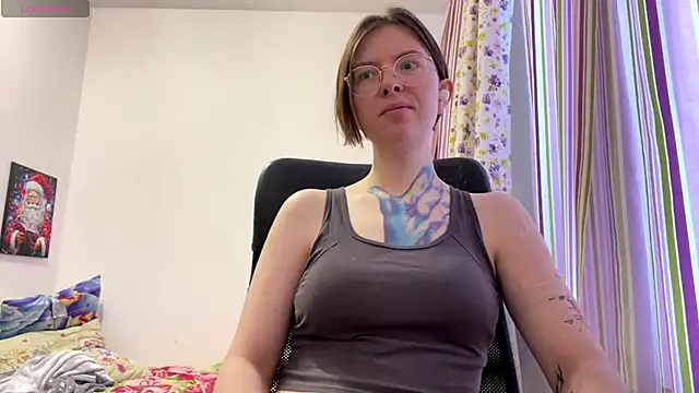 FiorettaFen online show from November 25, 7:08 am