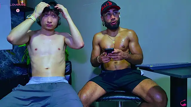 Luca Fuego online show from December 4, 3:38 am