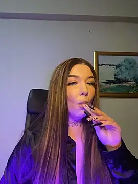 Snapshot of JasminInk chatting on December 13, 8:25 pm JasminInk online show from December 13, 8:25 pm