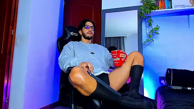 JotaCeliz online show from March 9, 10:41 am