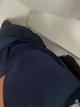 aricub online show from January 17, 8:45 pm