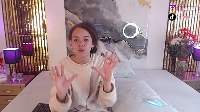 MiticaBrennet  online show from March 13, 3:07 pm