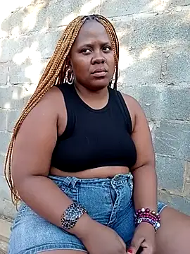 BlackPearlxxo online show from July 7, 1:37 pm