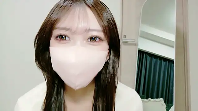 alicechan v online show from May 3, 11:27 am
