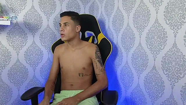 The big twink x online show from November 26, 7:26 pm