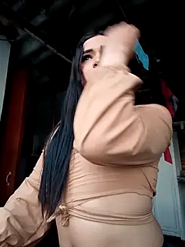 hiddendoll online show from March 9, 11:09 pm