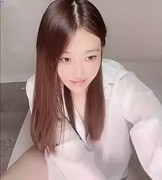 Snapshot of clara-cc chatting on March 8, 3:27 pm clara-cc online show from March 8, 3:27 pm