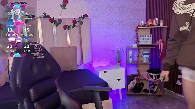 kaelwolf tay online show from March 7, 4:04 pm