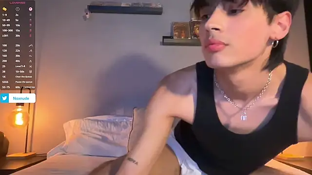 noxnude online show from February 16, 11:56 pm