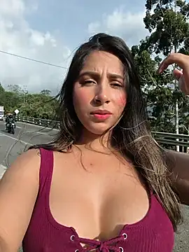 Snapshot of Catalina_ramos chatting on June 25, 9:30 pm Catalina ramos online show from June 25, 9:30 pm