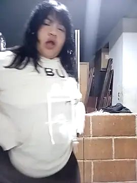 mia jason online show from December 21, 5:03 am