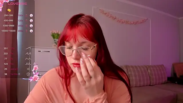SweetieMarry online show from May 2, 5:23 am