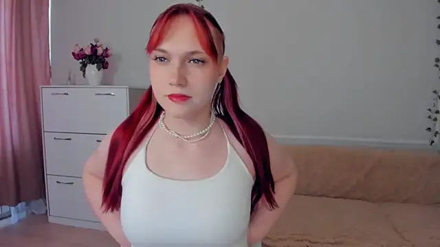 Snapshot of SweetieMarry chatting on July 16, 2:17 am SweetieMarry online show from July 16, 2:17 am