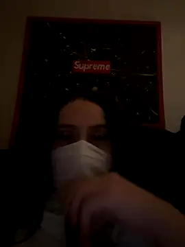 emiliatara07 online show from November 26, 8:15 am