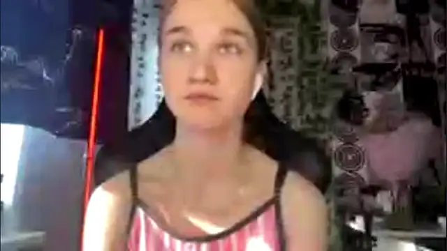 helgicuteness online show from March 18, 1:47 pm