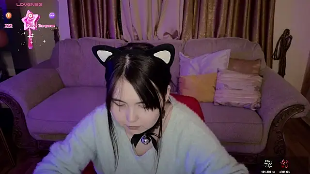 crystipaul online show from November 25, 11:21 am