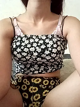 moka moka01 online show from November 25, 10:15 am