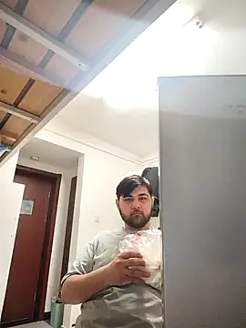 Koma001 online show from February 17, 5:30 pm