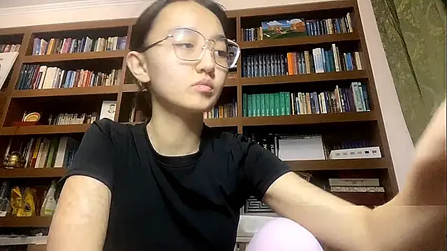 LinaClous online show from March 8, 12:31 pm