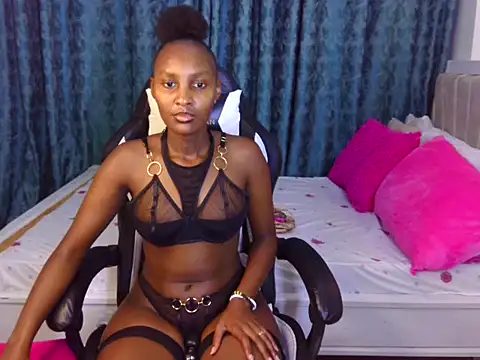 emma-112 online show from December 20, 6:15 pm