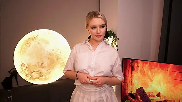 Snapshot of DorthaDunt chatting on December 1, 8:14 pm DorthaDunt online show from December 1, 8:14 pm