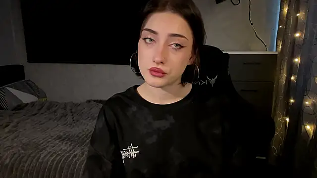 Meowluly online show from February 9, 12:47 am