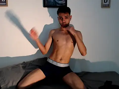 Snapshot of AlexOtteer chatting on November 26, 12:39 pm AlexOtteer online show from November 26, 12:39 pm