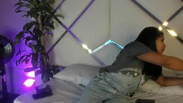 A Good Witch online show from February 5, 12:43 pm