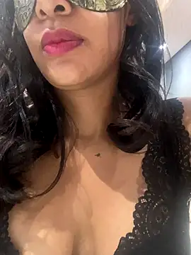 Snapshot of LunnaMaska chatting on December 1, 2:44 pm LunnaMaska online show from December 1, 2:44 pm