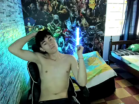 Snapshot of jay_orange chatting on May 25, 8:37 pm jay orange online show from May 25, 8:37 pm