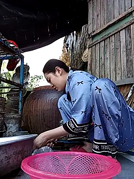Lin-kute98 online show from April 29, 12:37 am