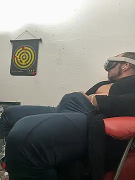 2addictivelyhorny online show from January 18, 1:26 pm