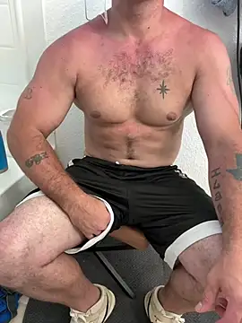 2addictivelyhorny online show from June 12, 12:53 am