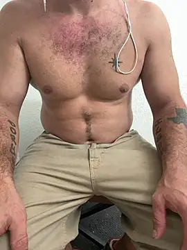2addictivelyhorny online show from July 3, 7:04 am