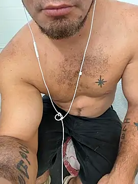 2addictivelyhorny online show from July 27, 7:21 pm