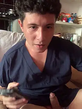 angelxxx95 online show from February 6, 7:39 pm