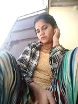 Snapshot of Dolly_baby34 chatting on December 20, 9:05 am Dolly baby34 online show from December 20, 9:05 am