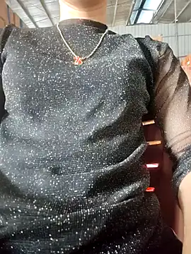 LianLaz online show from March 10, 5:56 am